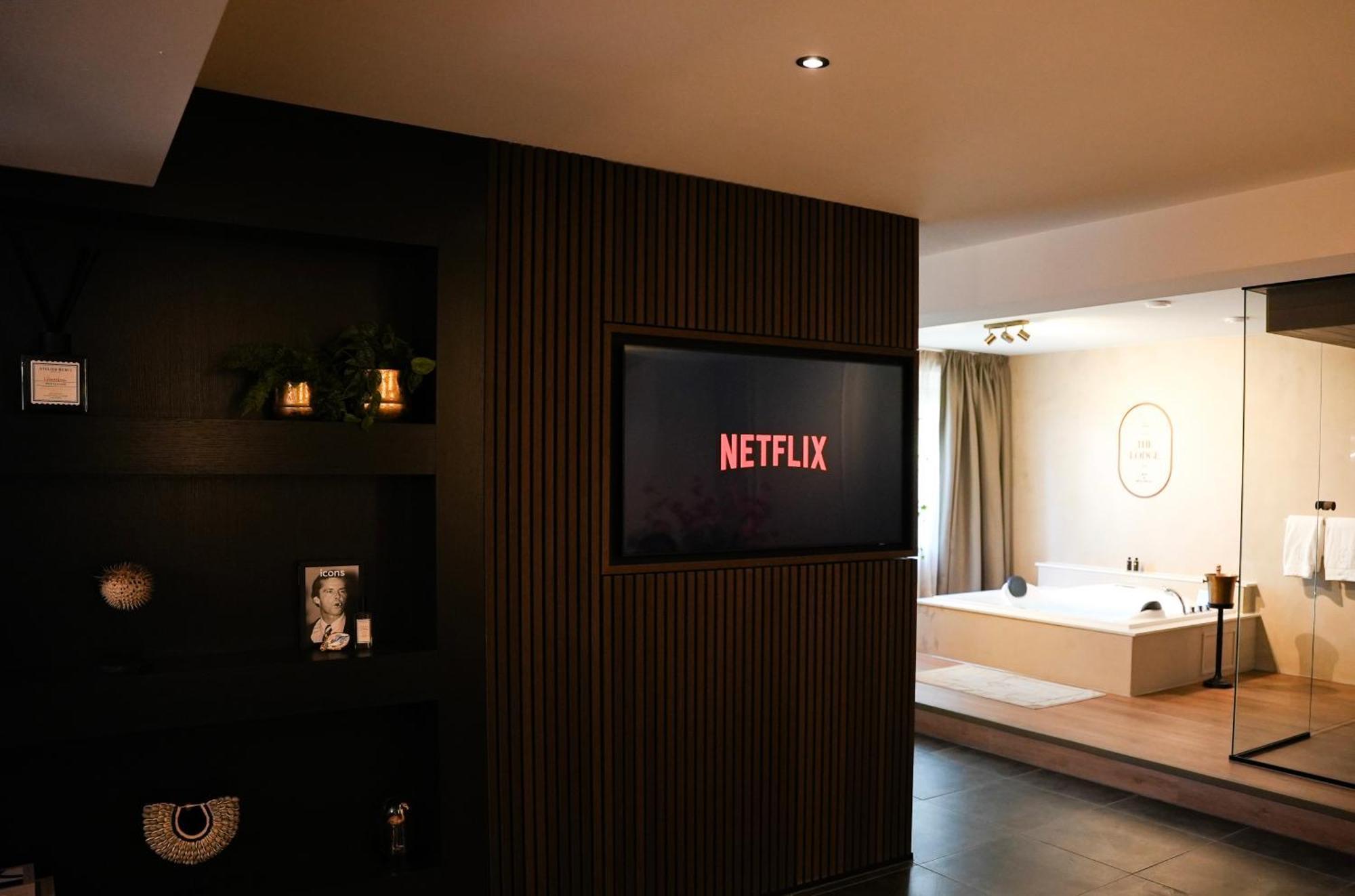 The Lodge Bed & Wellness Oisterwijk Sauna, Jacuzzi, Luxury Moergestel Esterno foto